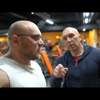 Больше и сильнее с каждым днем! Как тренируются в Америке - YouTube