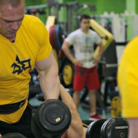 Много мяса! Русский титан Аркадий Величко - YouTube