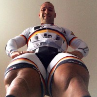 Велосипедист с самыми накаченными ногами. Тренировка ног #1. - YouTube